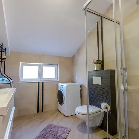 Appartement Suits4seven_hanzek *